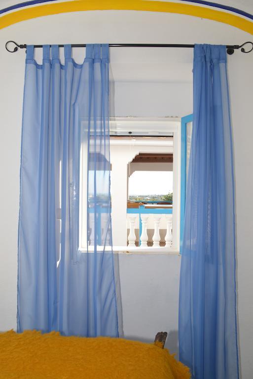 Quinta Da Fonte Em Moncarapacho Hotel Ruang foto